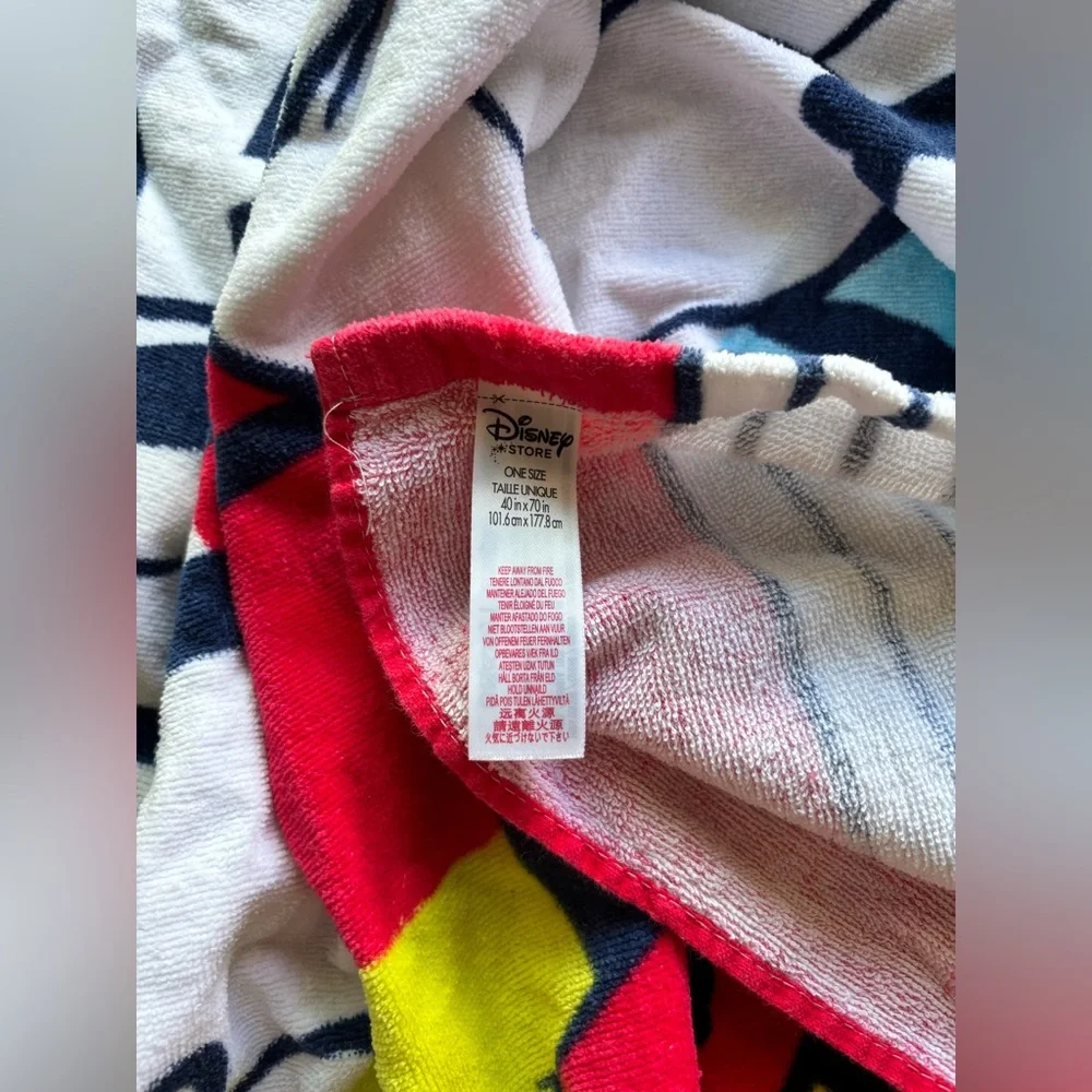Disney Minnie & Mickey Mouse Beach Towel